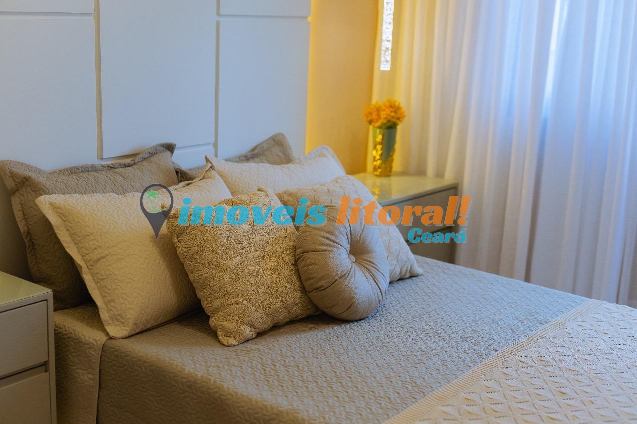 CASA DUPLEX EM CONDOMÍNIO