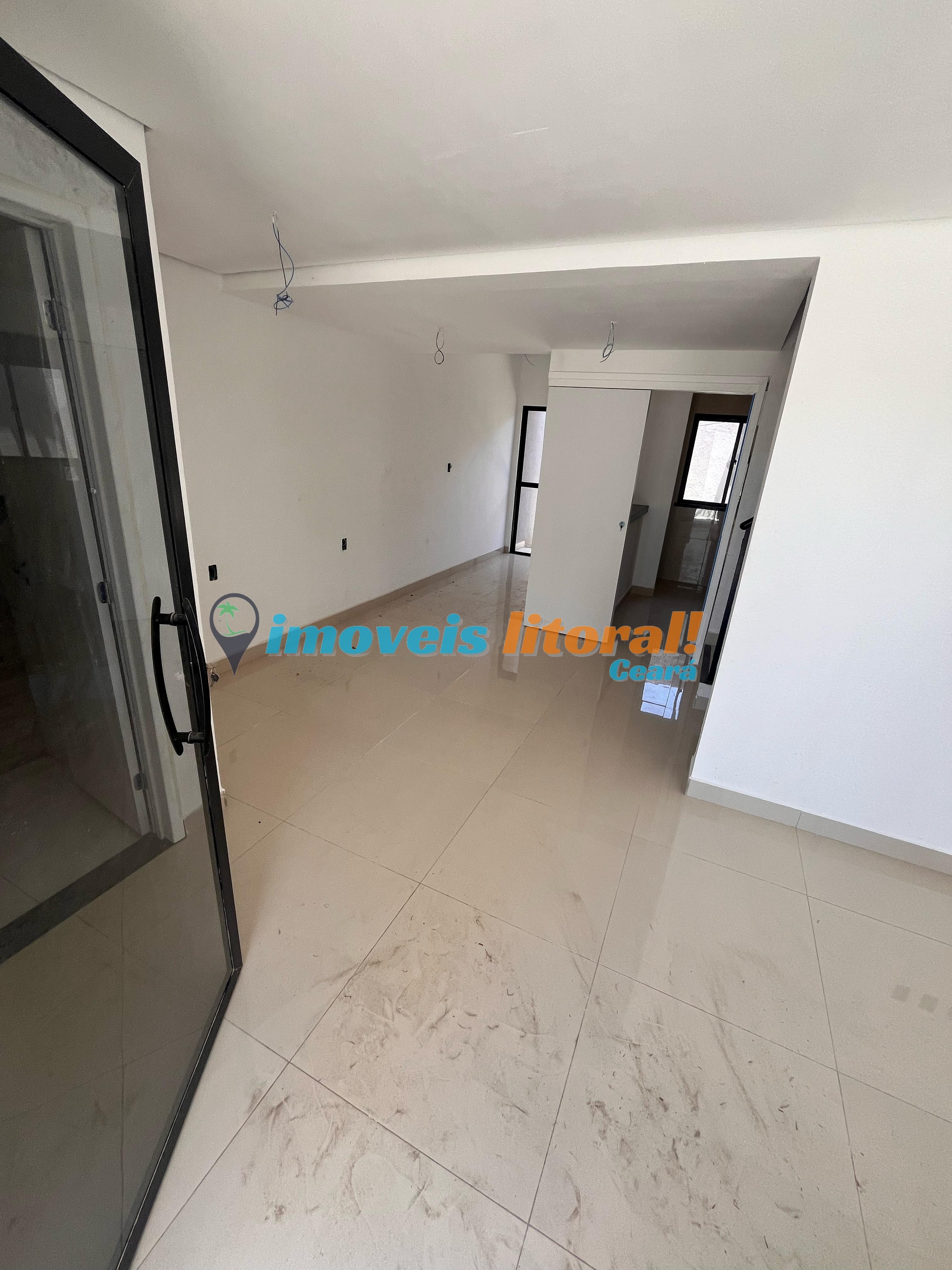 CASA DUPLEX EM CONDOMÍNIO