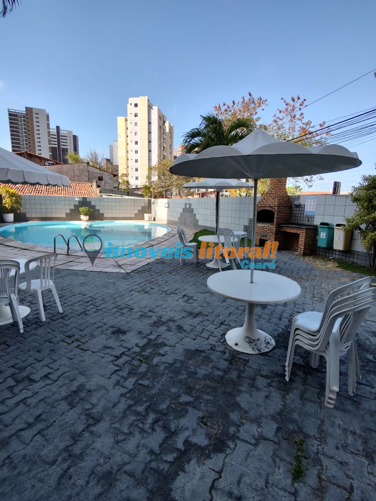 APARTAMENTO NA VARJOTA