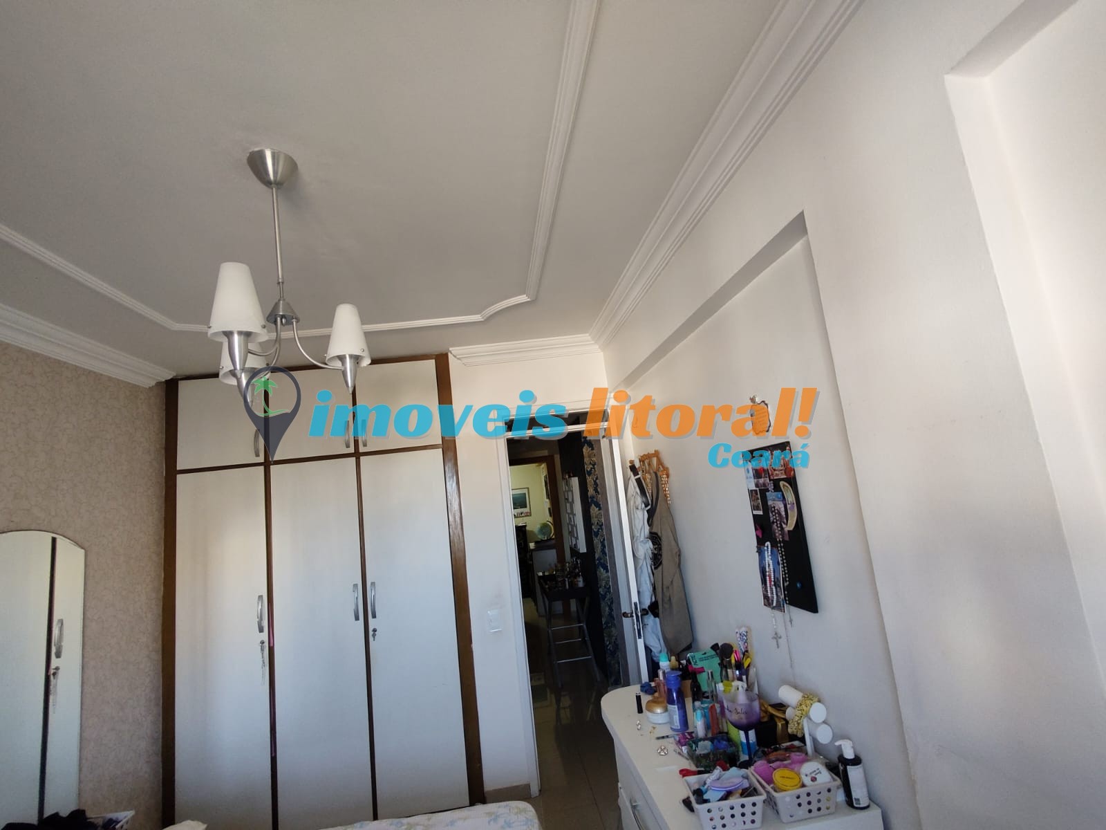 APARTAMENTO NA VARJOTA