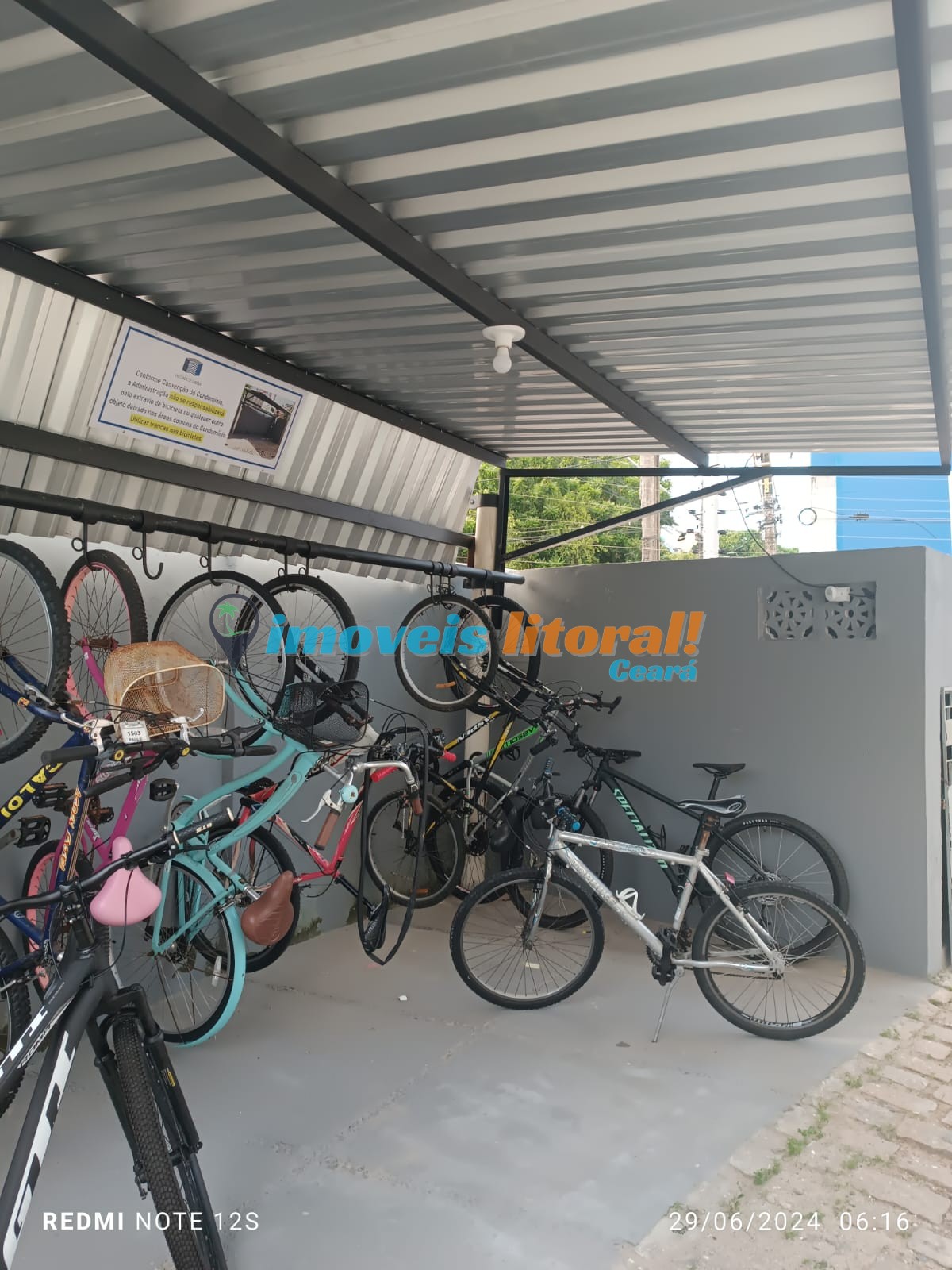 APARTAMENTO NA VARJOTA