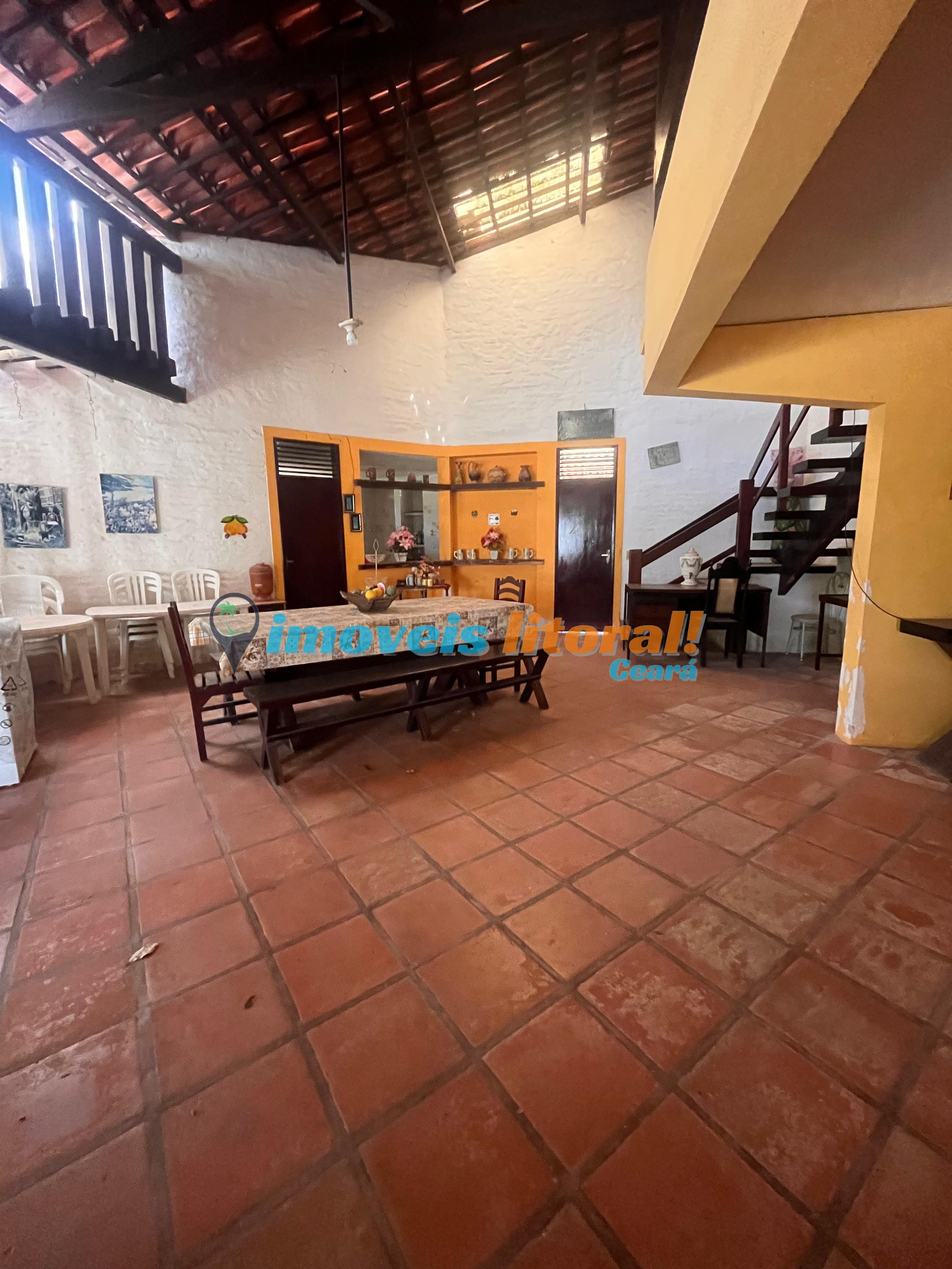 SÍTIO PRAIA PACHECO 7000m2