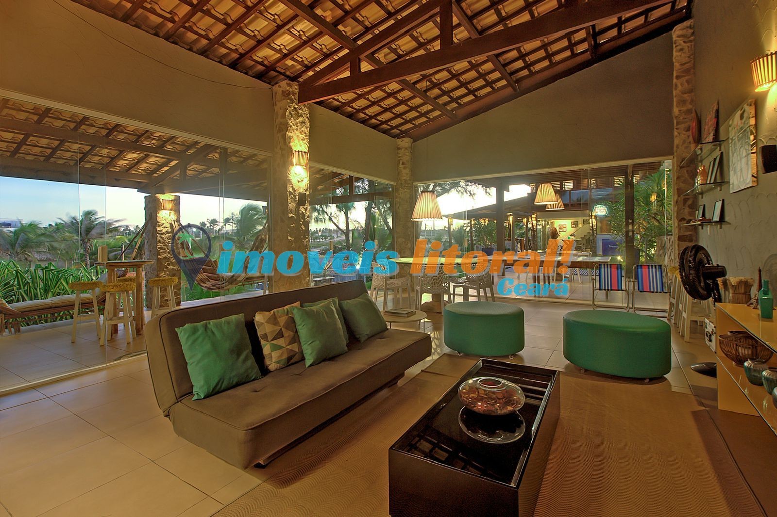 CASA NA PRAIA DA TAÍBA