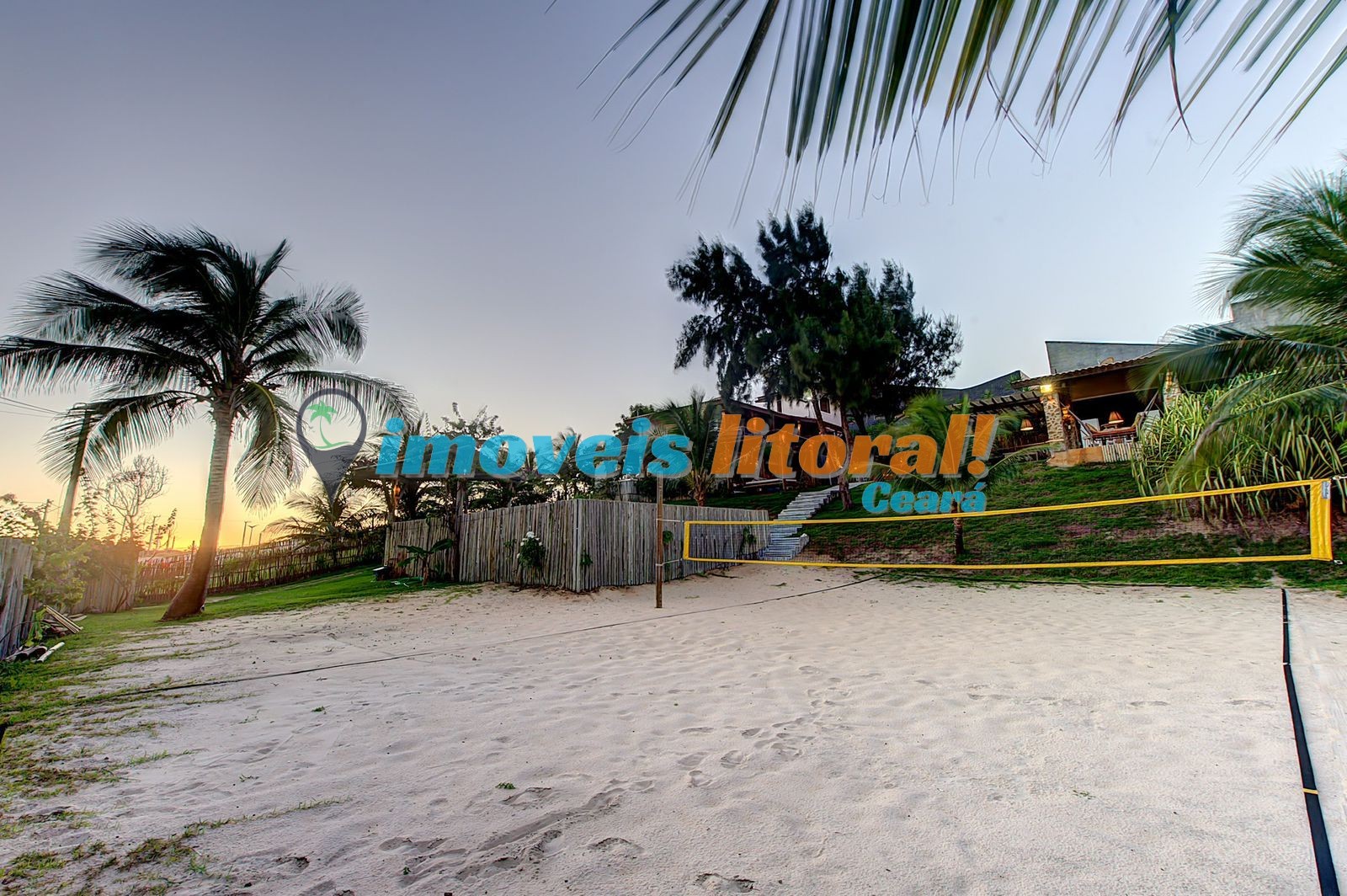 CASA NA PRAIA DA TAÍBA